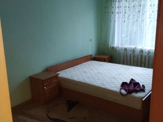 Apartament cu 2 camere, 59 m², Telecentru, Chișinău foto 2