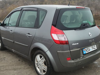 Renault Scenic foto 9