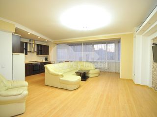 Apartament de 130 mp, 3 camere + living, bloc nou, bd. Negruzzi 105000 € foto 1
