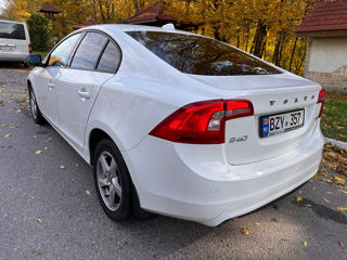 Volvo S60 foto 5