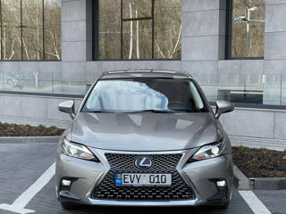 Lexus CT Series foto 2