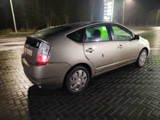 Toyota Prius foto 2