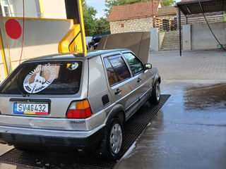 Volkswagen Golf foto 2