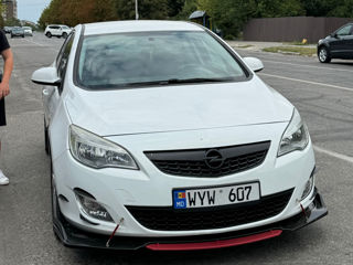 Opel Astra foto 1