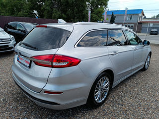 Ford Mondeo foto 4