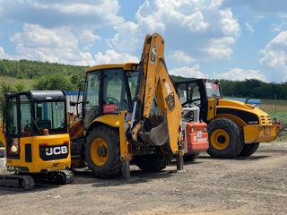 Vindem Miniexcavator JCB 19 foto 6