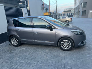 Renault Scenic foto 3