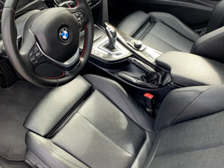 BMW 3 Series foto 7