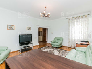 Apartament cu 1 cameră, 90 m², Centru, Chișinău foto 8