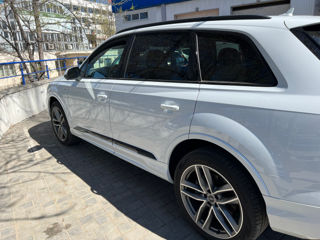 Audi Q7 foto 3