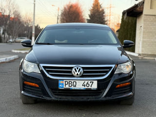 Volkswagen Passat CC foto 2