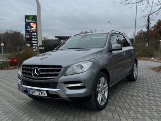 Mercedes M-Class foto 3