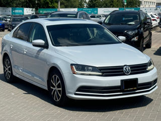 Volkswagen Jetta foto 5