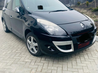 Renault Scenic foto 1