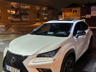 Lexus NX Series foto 4