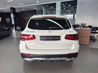 Mercedes GLC foto 4