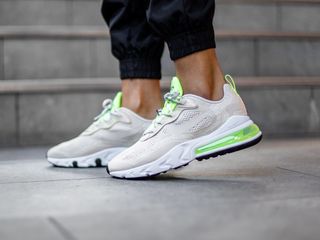 Nike Air Max 270 / 270 React / 270 React Eng / original 100 % foto 1