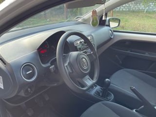 Volkswagen up! foto 9