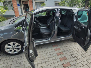 Chirie Auto la preț accesibil petru fiecare foto 12
