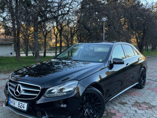 Mercedes E-Class foto 4