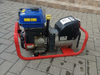 Generator de curent 4.2 KW foto 5