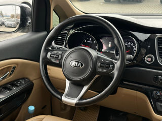 KIA Carnival фото 10