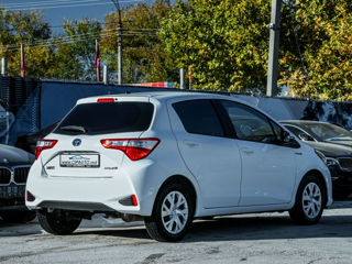 Toyota Yaris foto 5