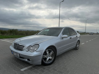 Mercedes C-Class