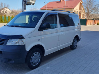 Volkswagen Caravelle foto 9