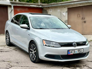 Volkswagen Jetta foto 2