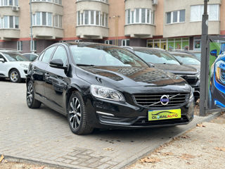 Volvo S60 foto 3