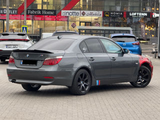 BMW 5 Series foto 4