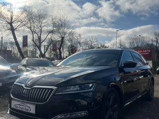 Skoda Superb foto 3