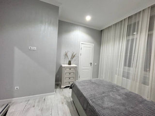 Apartament cu 3 camere, 90 m², Durlești, Chișinău foto 4