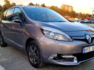 Renault Scenic foto 2