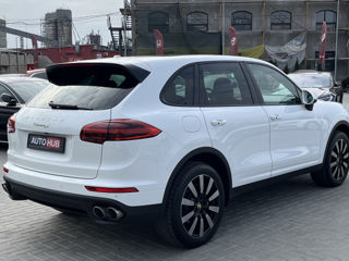 Porsche Cayenne foto 8