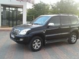 Toyota Land Cruiser Prado foto 3