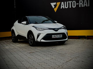 Toyota C-HR foto 3