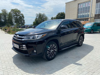 Toyota Highlander foto 1