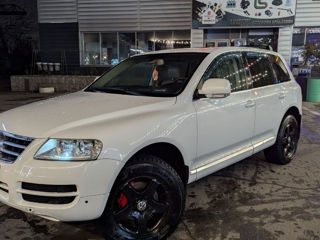 Volkswagen Touareg foto 4