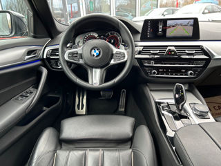 BMW 5 Series foto 8