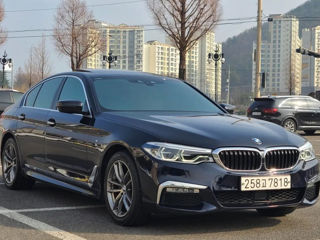 BMW 5 Series foto 3