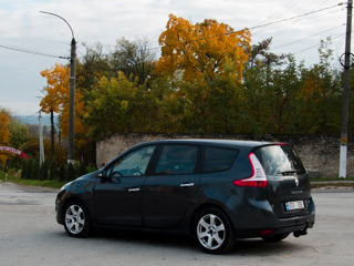 Renault Grand Scenic foto 3