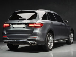 Mercedes GLC foto 2