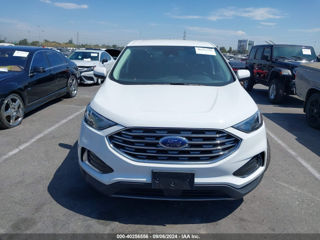 Ford Edge foto 2