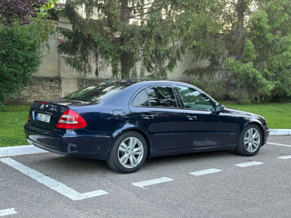 Mercedes E-Class foto 3