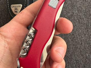 Victorinox Hercules rosso foto 2