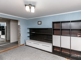 Apartament cu 3 camere, 82 m², Râșcani, Chișinău foto 2