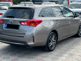 Toyota Auris foto 5