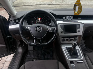 Volkswagen Passat foto 7